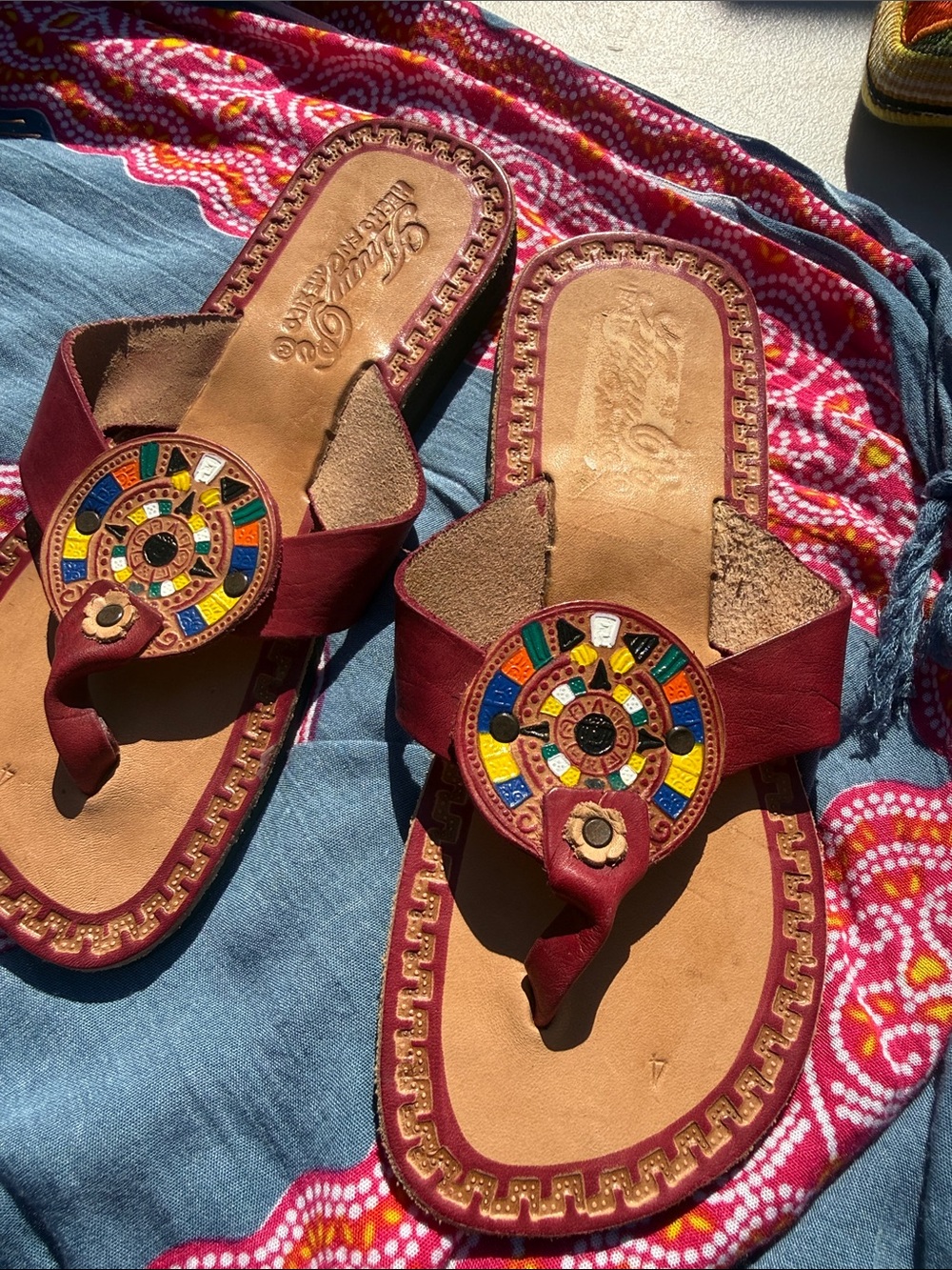 Anay Pe Mexico New leather Handcrafted Burgundy Leather Beaded Thong Sandals 8 - Picture 6 of 14